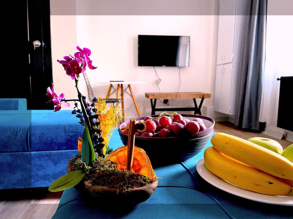 Mates Istiklal Suites อิสตันบูล ภายนอก รูปภาพ