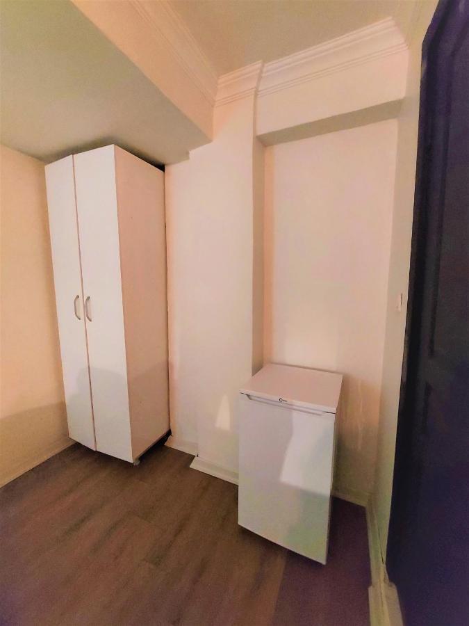 Mates Istiklal Suites อิสตันบูล ภายนอก รูปภาพ